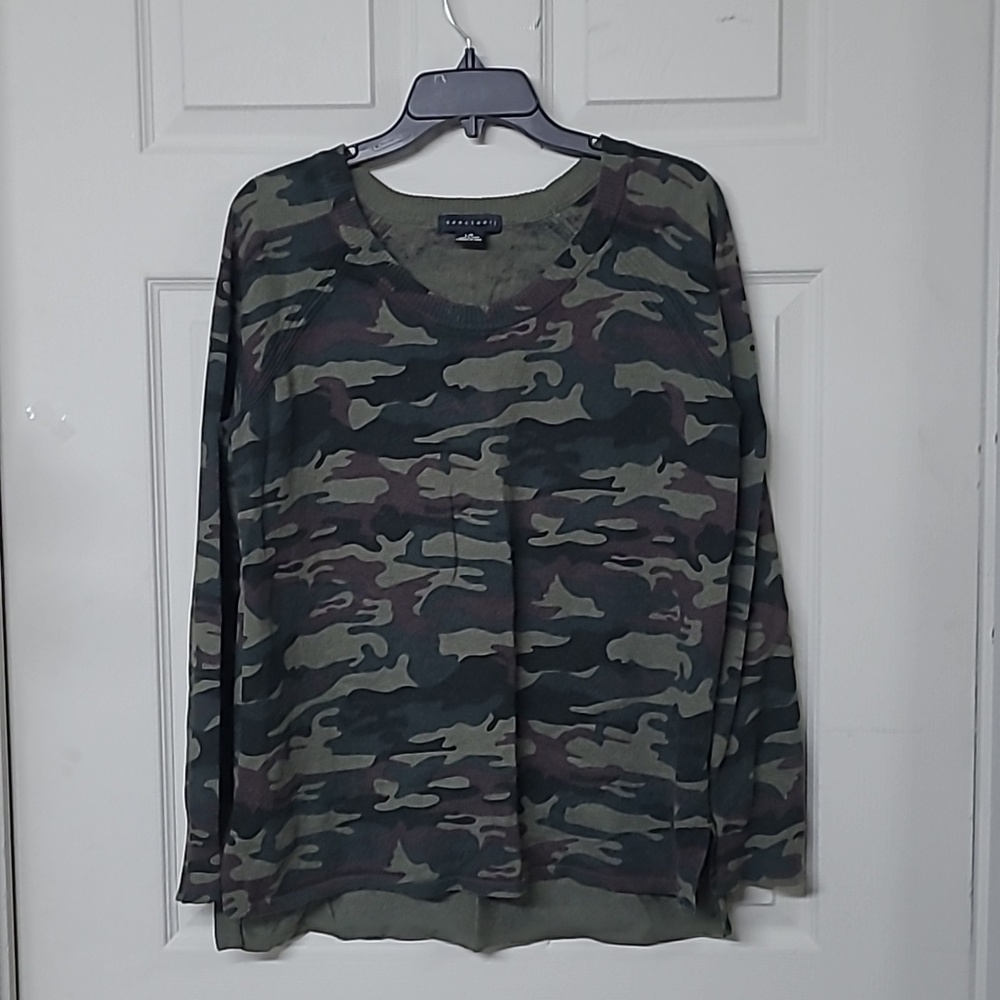 Sanctuary Camo-Print Sweater Green Combo Scoop Neckline Size Large GUC